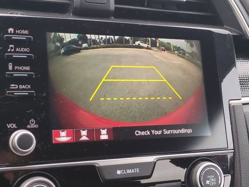 Used 2020 Honda Civic Sport image 18