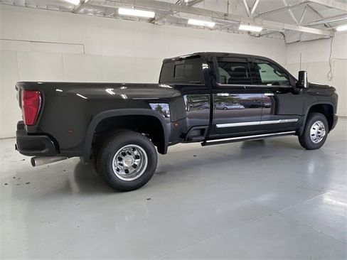 New 2026 Chevrolet Silverado 3500 High Country w/ High Country Premium Package image 11