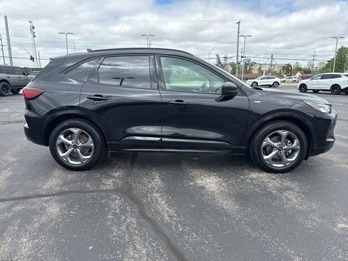 Used 2024 Ford Escape ST-Line w/ Tech Pack #1 FWD image 8