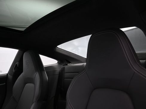 Used 2024 Porsche 911 Turbo image 23