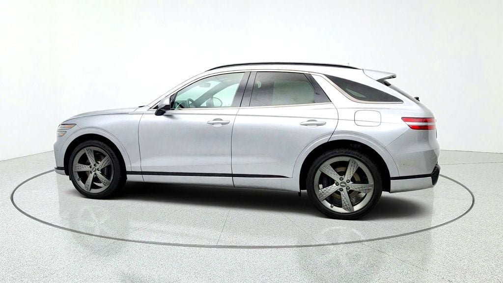 Used 2024 Genesis GV70 2.5T w/ Sport Prestige Package AWD/4WD image 7