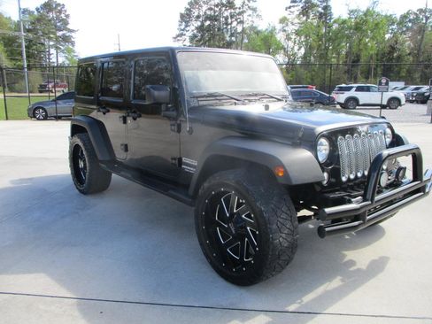 Used 2015 Jeep Wrangler Unlimited Sport w/ Quick Order Package 24S image 27