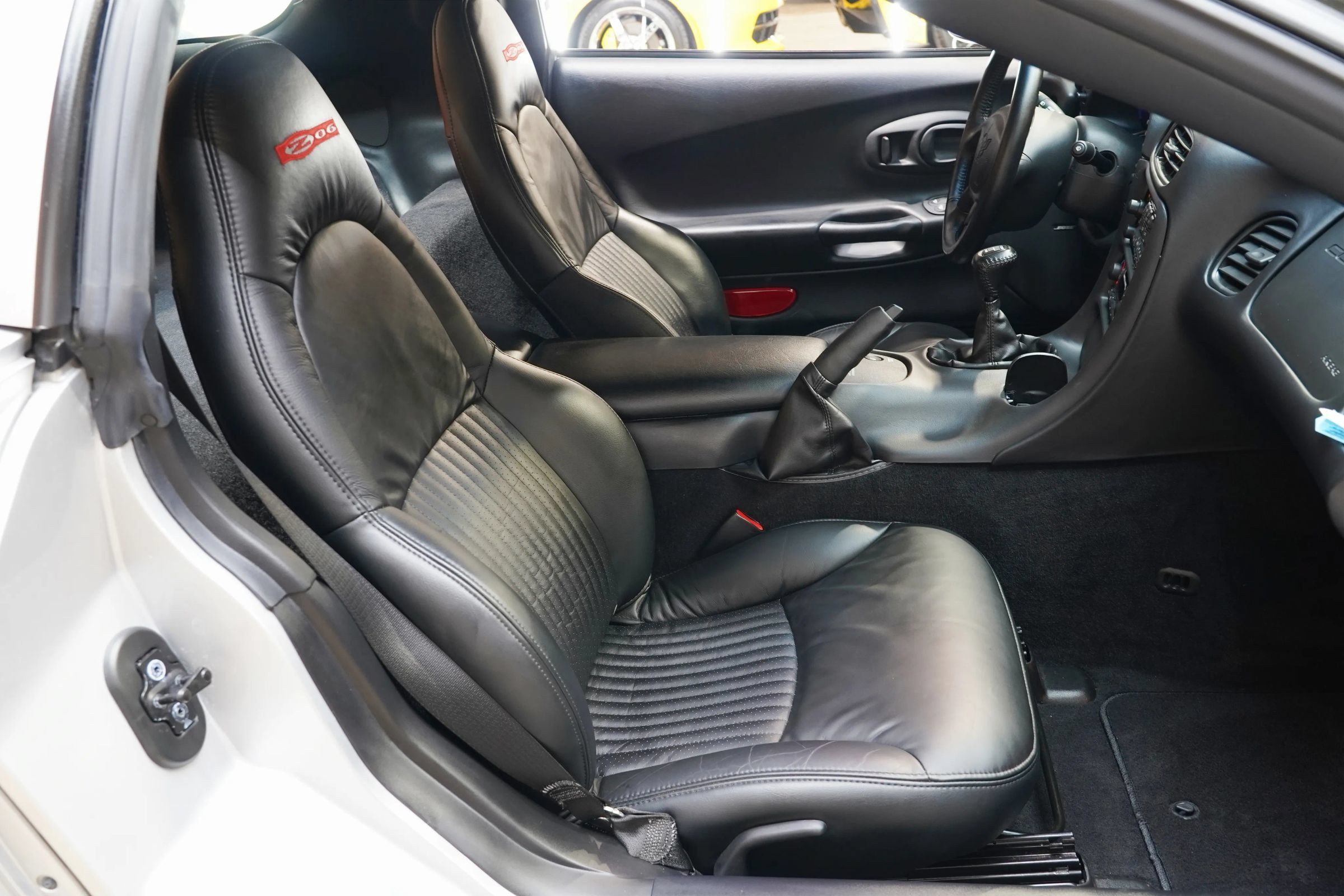 Used 2003 Chevrolet Corvette Z06 w/ Memory Package, 3 Drivers RWD image 47