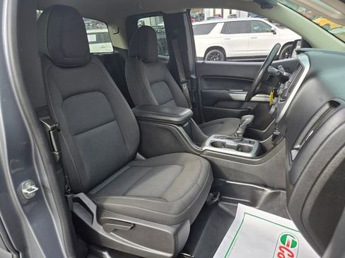 Used 2022 Chevrolet Colorado LT w/ Fleet Safety Package image 16