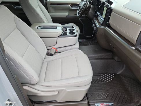 Certified 2024 Chevrolet Silverado 1500 LT AWD/4WD image 23