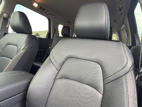 New 2026 Nissan Pathfinder SL image 11