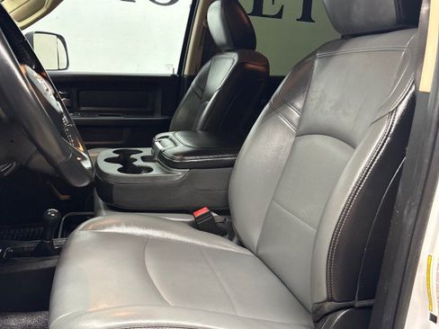 Used 2019 RAM 5500 Tradesman w/ Safety Group AWD/4WD image 31