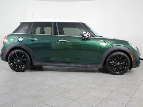 Used 2018 MINI Cooper S image 8