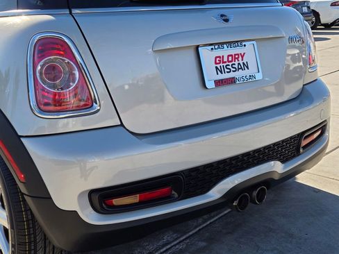 Used 2013 MINI Cooper S image 9