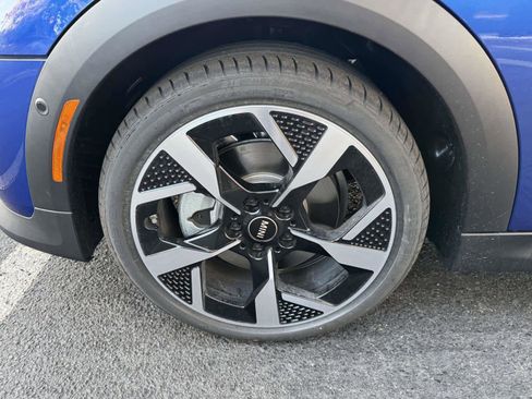 New 2026 MINI Cooper S image 10