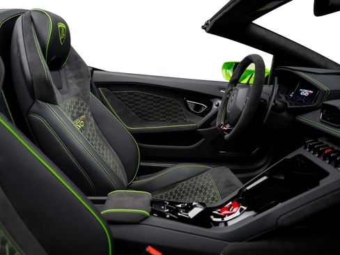 Used 2024 Lamborghini Huracan EVO AWD/4WD image 57