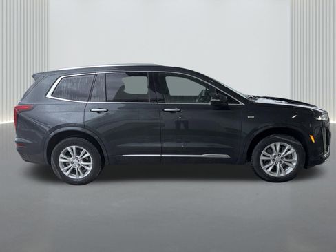 Certified 2023 Cadillac XT6 Luxury FWD image 3