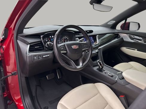 Certified 2023 Cadillac XT6 Sport w/ Technology Package image 26