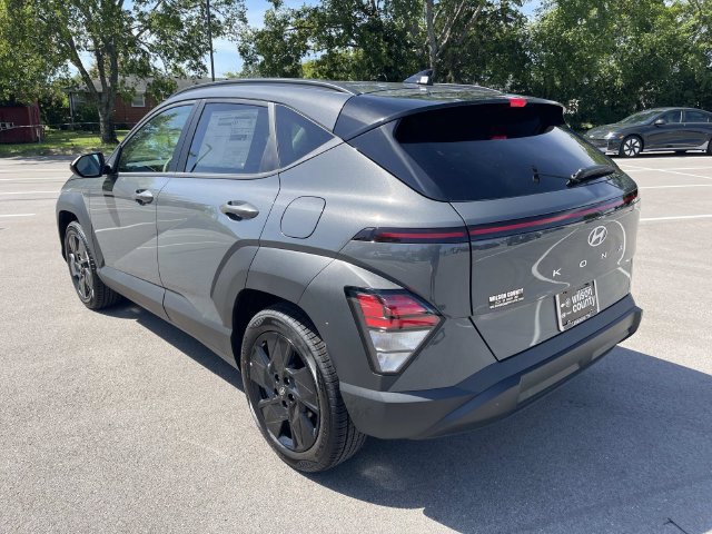 New 2027 Hyundai Kona SEL Sport FWD image 3
