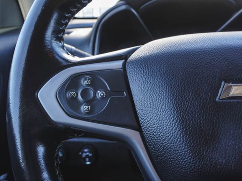 Used 2022 Chevrolet Colorado LT w/ LT Convenience Package image 23