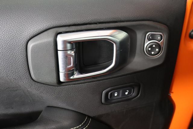 Used 2023 Jeep Wrangler Unlimited Sahara AWD/4WD image 20
