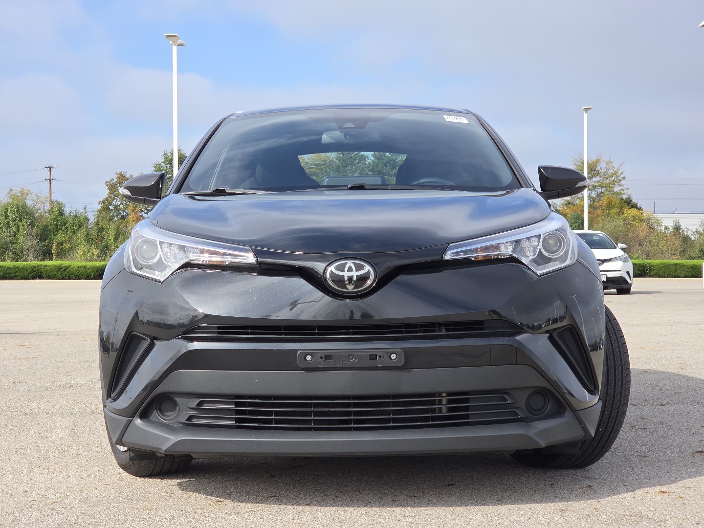 Used 2019 Toyota C-HR LE FWD image 10