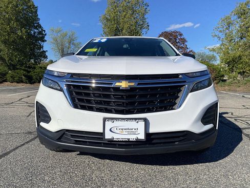 Used 2024 Chevrolet Equinox LS w/ Driver Confidence II Package AWD/4WD image 11