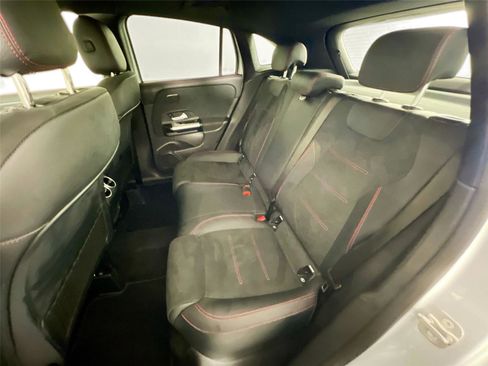 Used 2025 Mercedes-Benz GLA 250 GLA 250 image 25