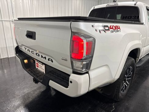 Used 2023 Toyota Tacoma TRD Sport w/ TRD Premium Sport Package AWD/4WD image 42
