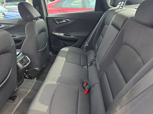 Used 2022 Chevrolet Malibu LT FWD image 22