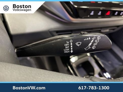Used 2021 Volkswagen ID.4 Pro S image 19