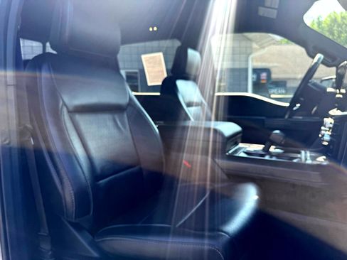 Used 2024 Ford F150 Lariat image 11