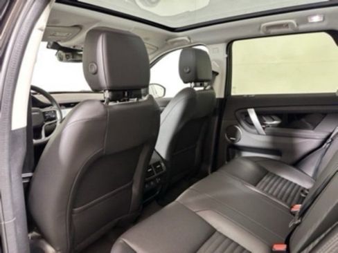 New 2025 Land Rover Discovery Sport S image 13