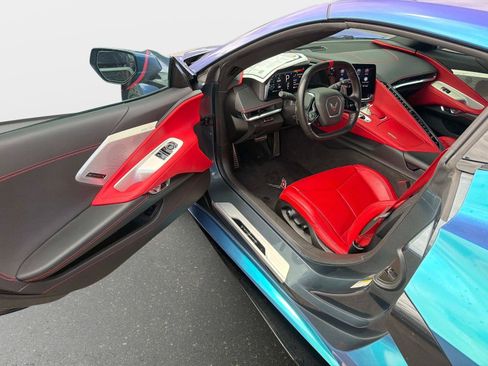 Used 2020 Chevrolet Corvette Stingray Preferred Cpe w/ 2LT Preferred Equipment Group RWD image 12