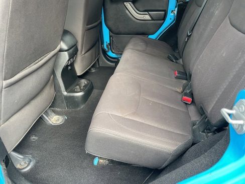 Used 2017 Jeep Wrangler Unlimited Sport w/ Quick Order Package 23S image 11