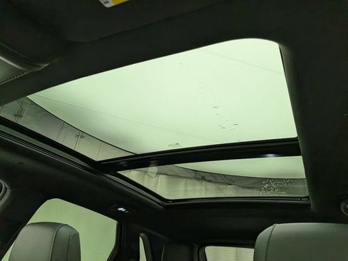 Used 2026 Cadillac XT5 Premium Luxury w/ Driver Assist Package AWD/4WD image 19