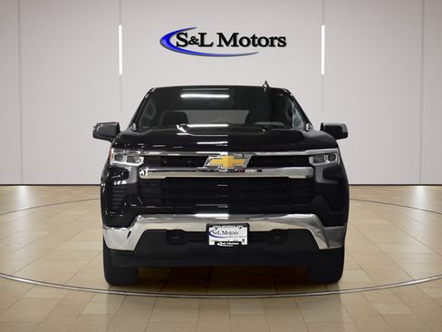 Used 2025 Chevrolet Silverado 1500 LT AWD/4WD image 8