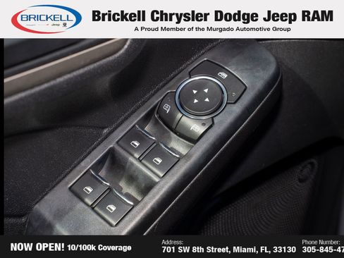 Used 2022 Ford Escape SE image 25