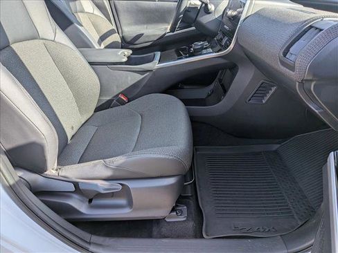 Used 2023 Toyota bZ4X XLE image 22