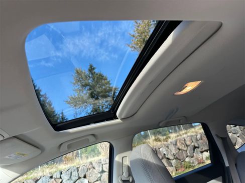 Used 2016 Honda CR-V EX image 15