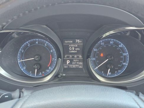 Used 2015 Toyota Corolla S FWD image 16