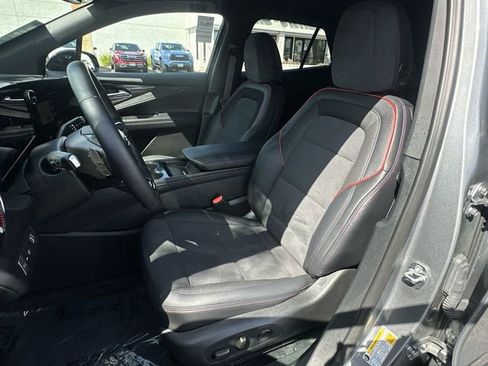 Certified 2025 Chevrolet Blazer EV RS AWD/4WD image 19