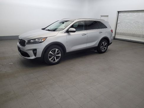 Used 2019 Kia Sorento EX AWD/4WD image 2