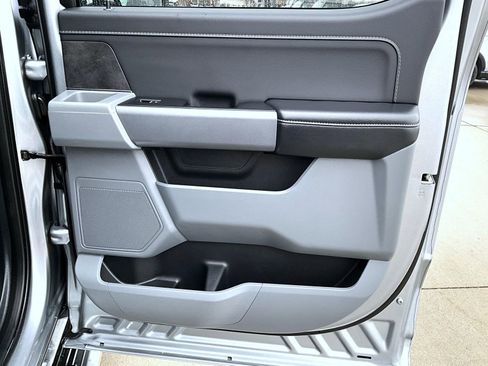 Used 2025 Ford F150 XLT w/ Equipment Group 301A Standard image 18