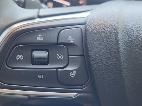 Used 2023 Buick Envision Essence w/ Sport Touring Package AWD/4WD image 20