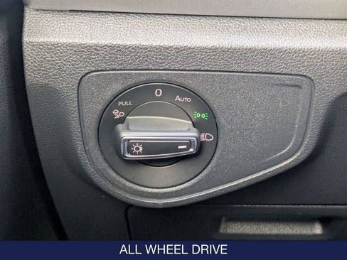 Certified 2021 Volkswagen Atlas SE image 20