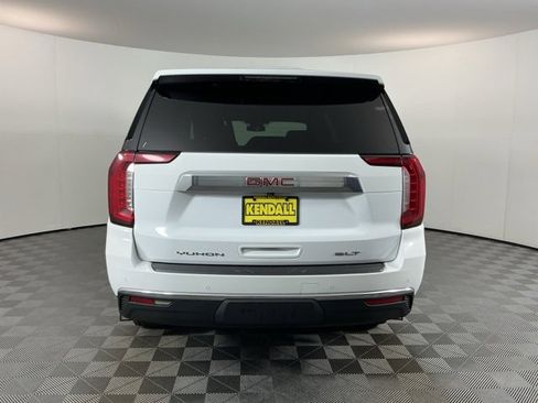 Used 2024 GMC Yukon XL SLT image 5