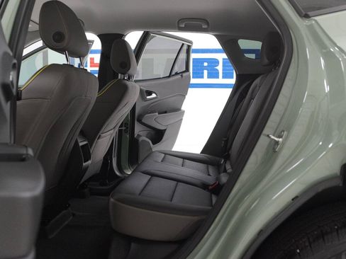 Used 2026 Chevrolet Trax ACTIV w/ Driver Confidence Package FWD image 21