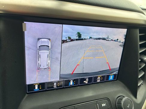 Used 2022 GMC Acadia Denali w/ Denali Ultimate Package FWD image 14