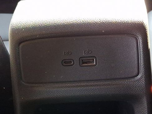 Certified 2024 Chevrolet Trax RS w/ Driver Confidence Package image 12