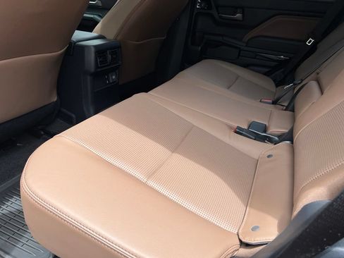 New 2026 Toyota 4Runner Limited AWD/4WD image 18