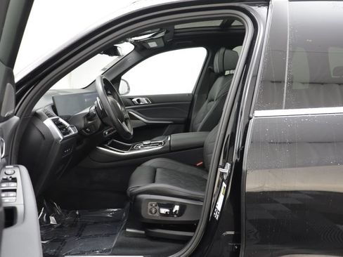 Certified 2026 BMW X5 xDrive40i AWD/4WD image 5