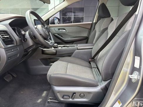 Used 2021 Nissan Rogue SV FWD image 5