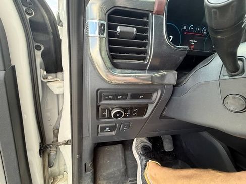 Used 2023 Ford F150 Lariat w/ Equipment Group 502A High AWD/4WD image 16