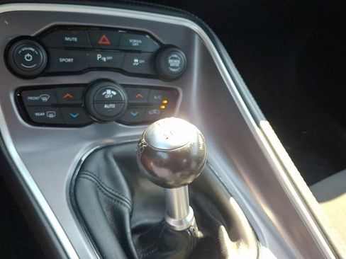Used 2019 Dodge Challenger R/T w/ Cold Weather Group RWD image 17